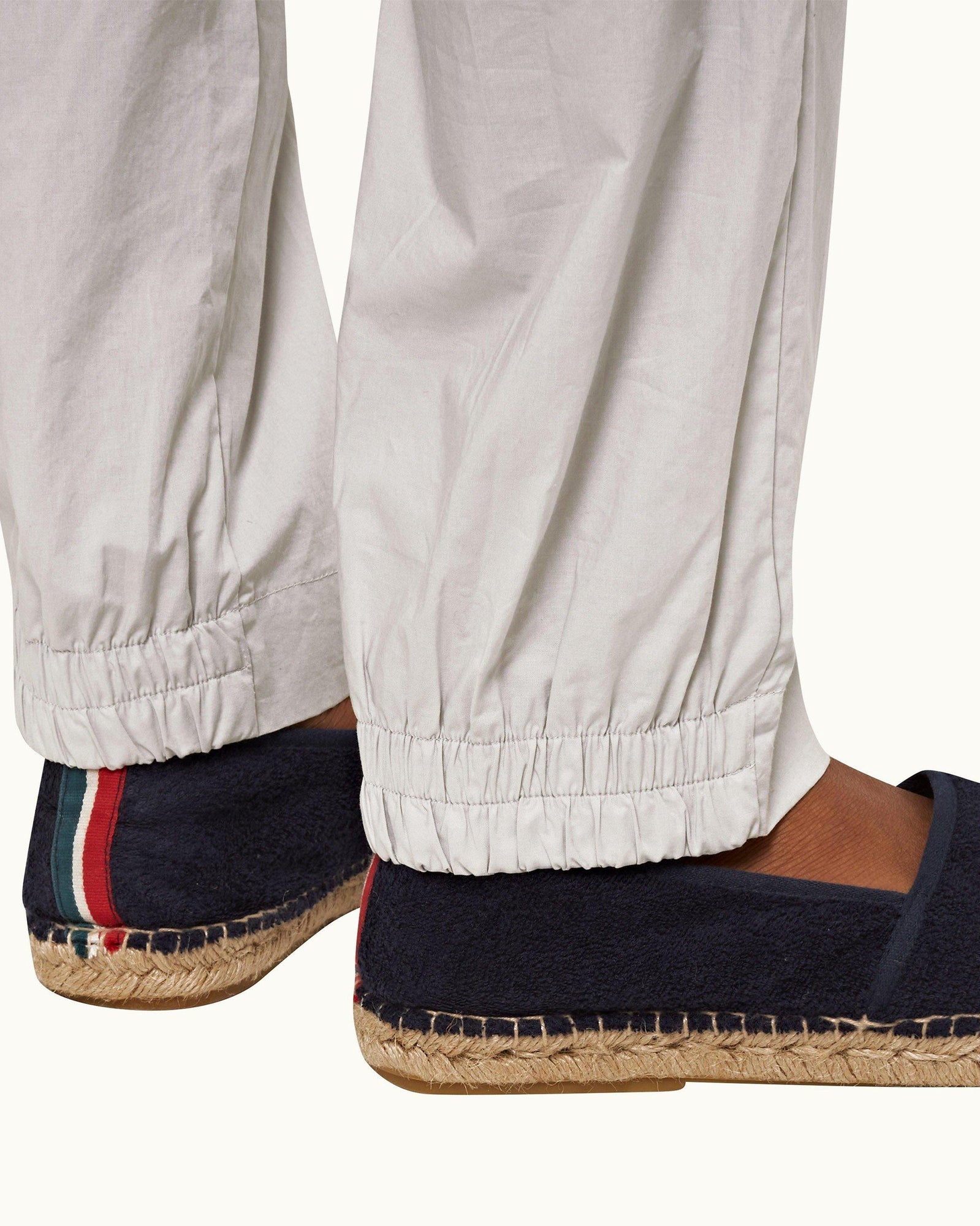 Oyster Grey Tailored Fit Single Pleat Stretch-Cotton Trousers | Oyster Grey