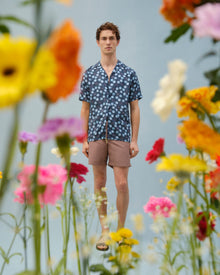 Hibbert Daisy Print Classic Fit Capri Collar Shirt in Springfield Blue | Springfield Blue