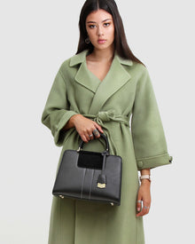 Oversized-wool-coat-green-bag_31f954cf-25c9-4b35-83ec-5fe662f020da.jpg