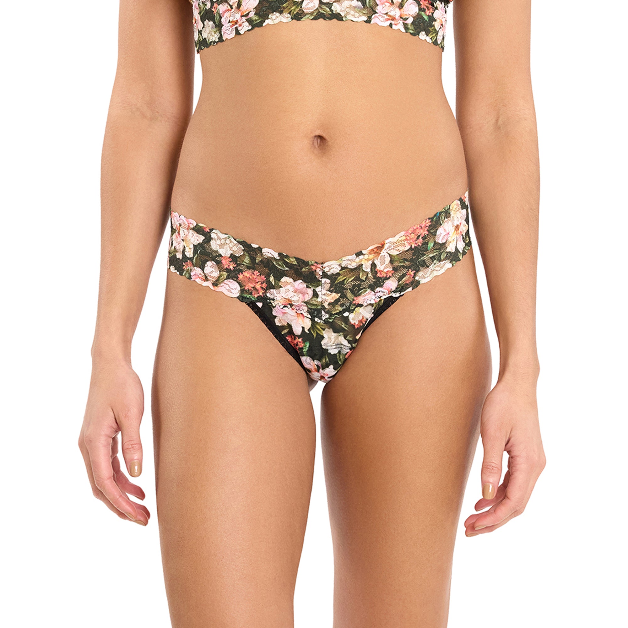 Signature Lace Low Rise Thong | Dark Room Blooms (Black)