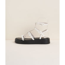 Pika Strappy Sandal | Latte