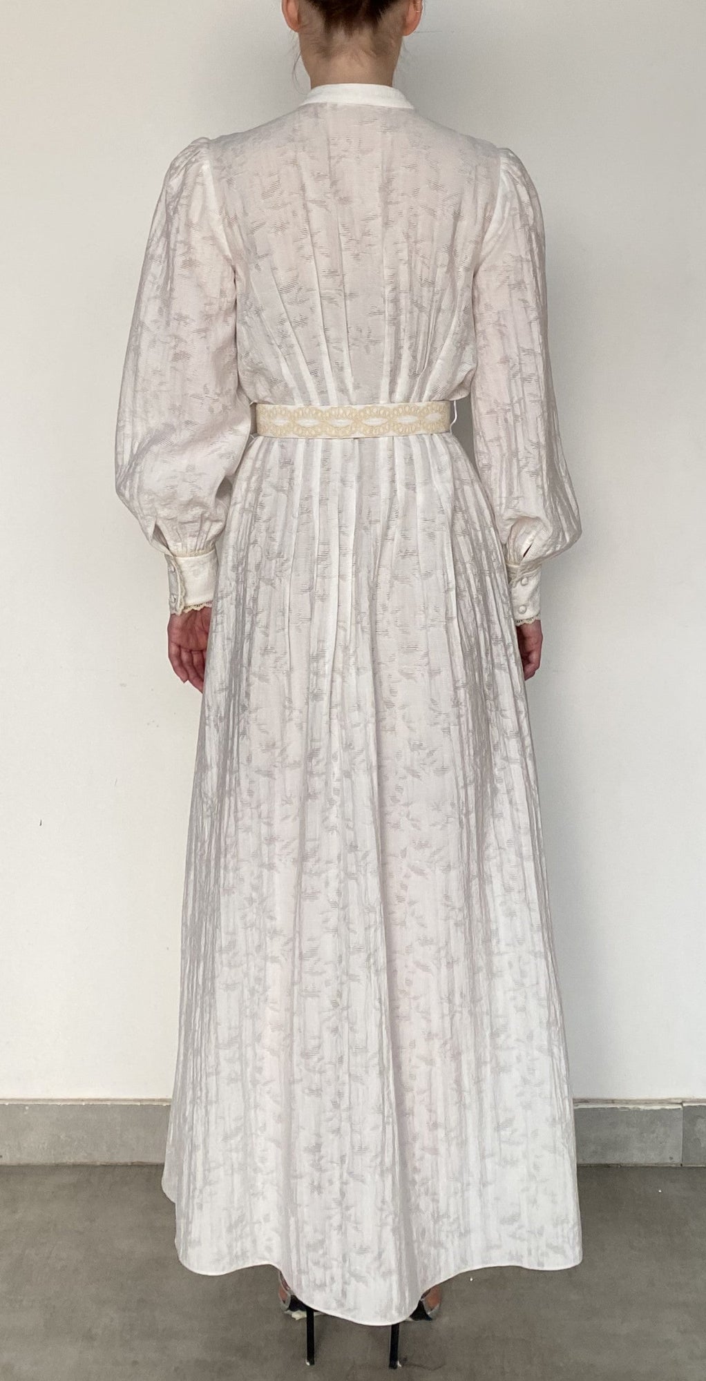 Shirt Dress With Handcrafted Buttons And Belt | White