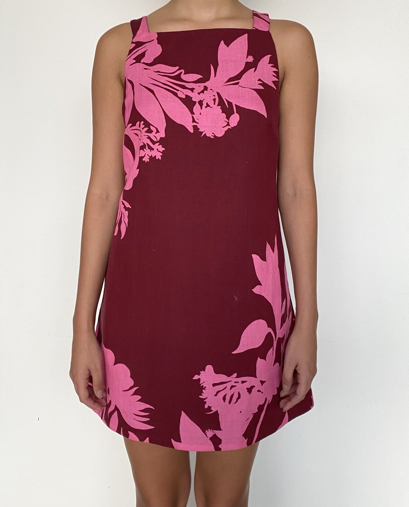 Square Neck Sleeveless Short Dress | Black/Magenta