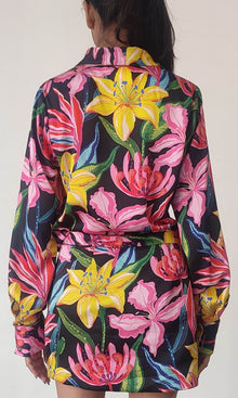 Rococo Sand | Chris Polyester Shirt | Black Multi