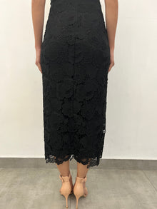 Eliza Plunge V-Neck Midi Dress | Black