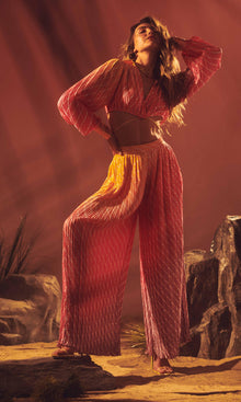 Rococo Sand | Evie Polyester Top | Rainbow