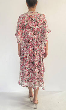 Rococo Sand | Inv Polyester Kaftan | Multi