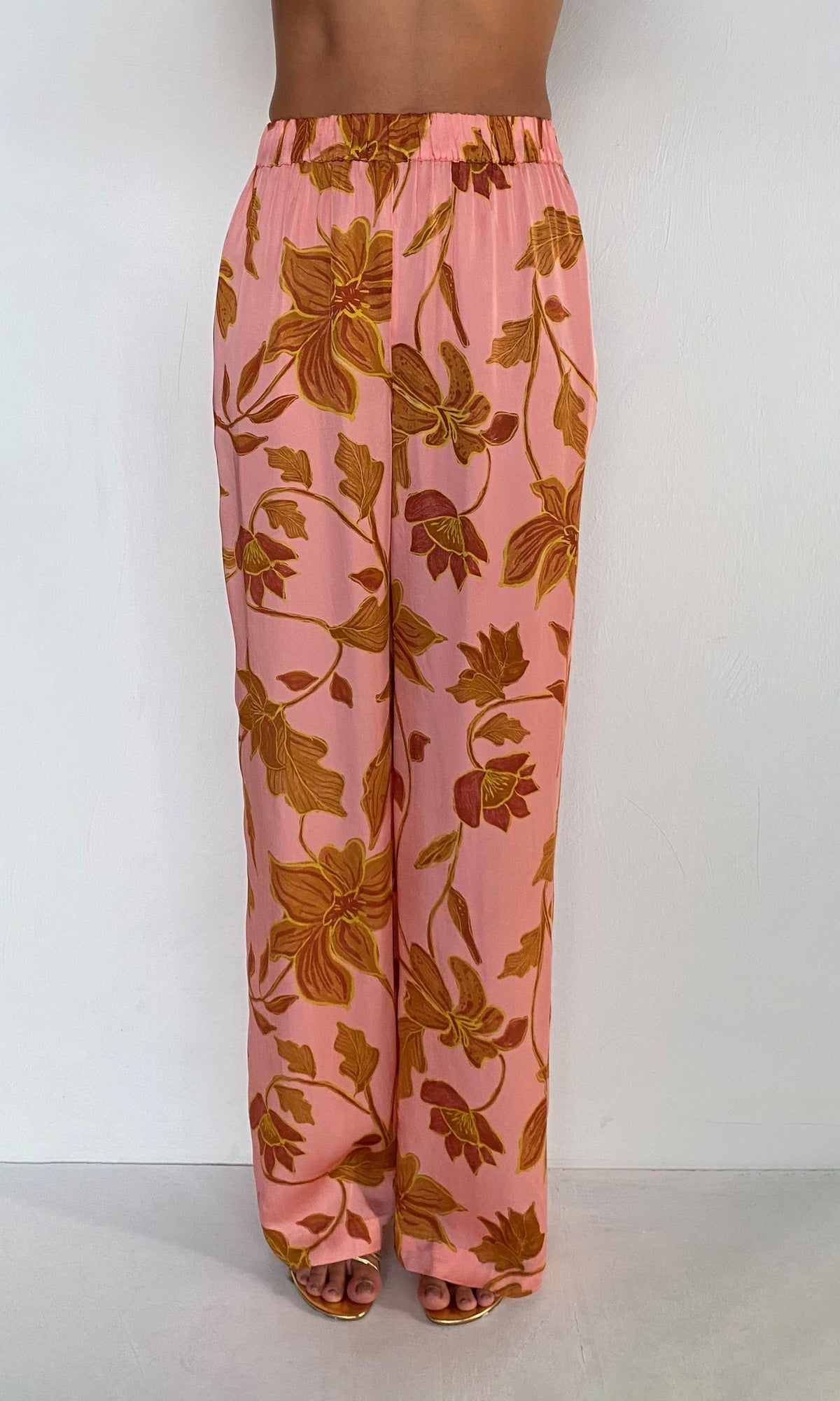 Rococo Sand | Mae Bemberg Cupro Satin Elasticated Pyjama Pants | Peach