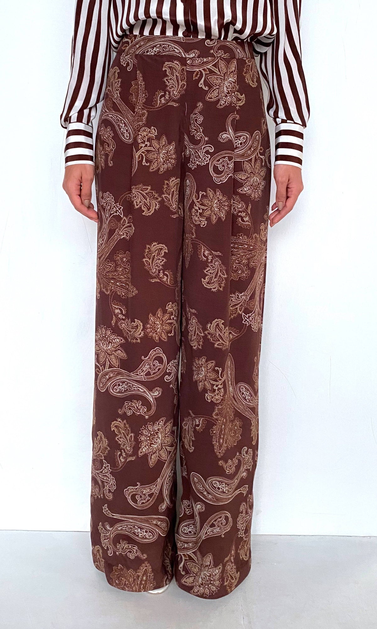 Rococo Sand | Orla Viscose Heavy Crepe Pants | Brown Beige