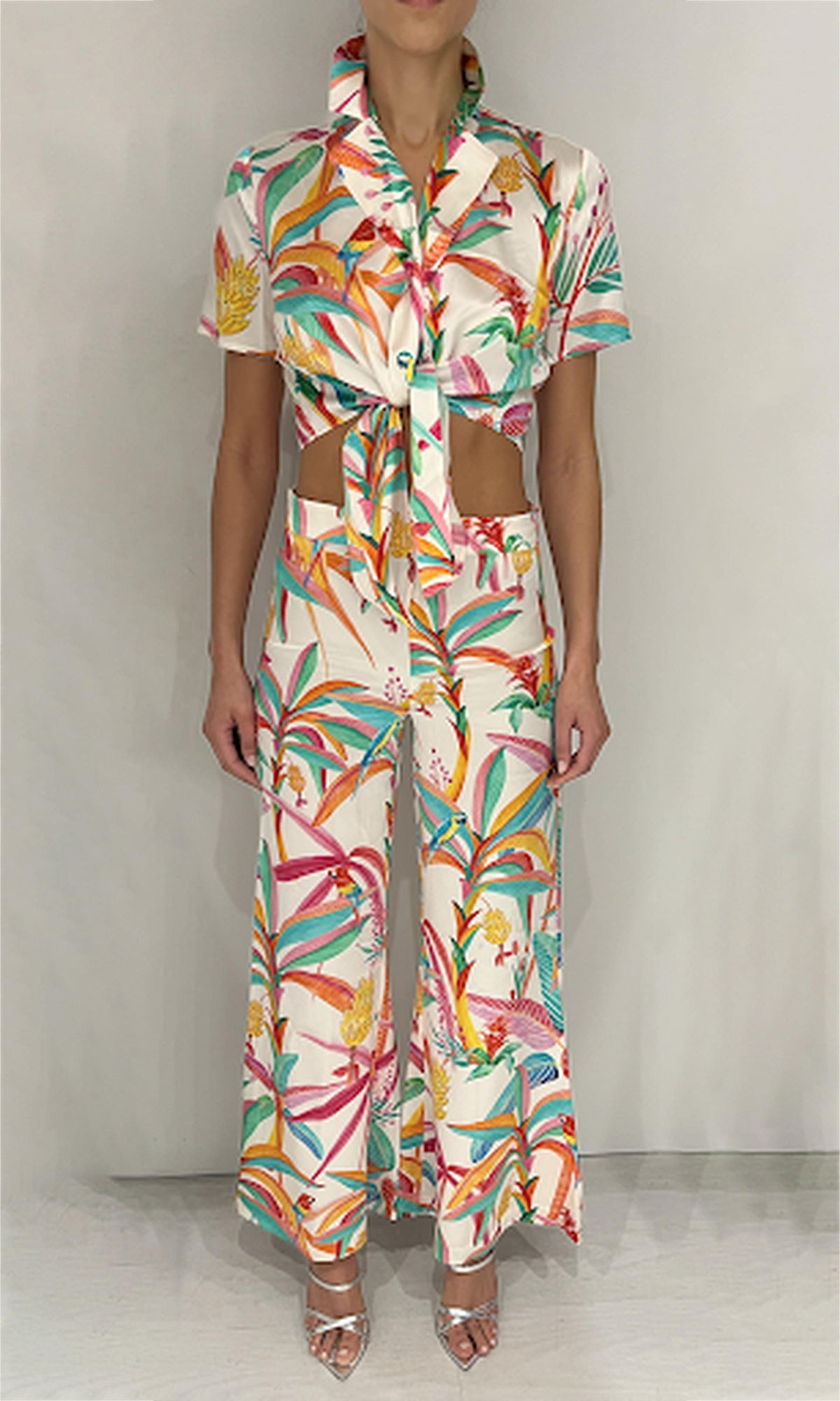 Rococo Sand | Rio Polyester Top | White Multi