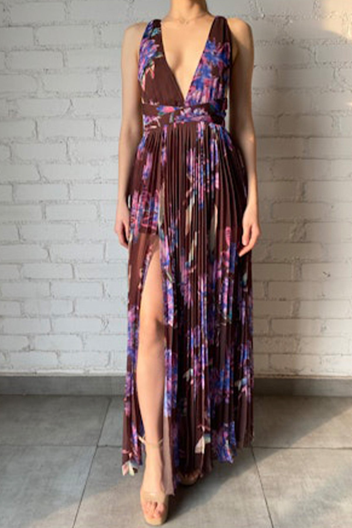 Shay Plunged V-Neck Sleeveless Long Dress - FA23 | Brown