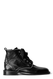 Laureen Roma + Studs Pipping  | Black