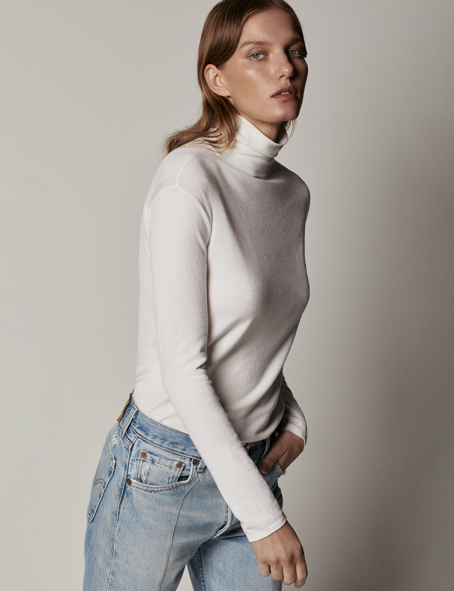Women | Turtleneck Sweater | White