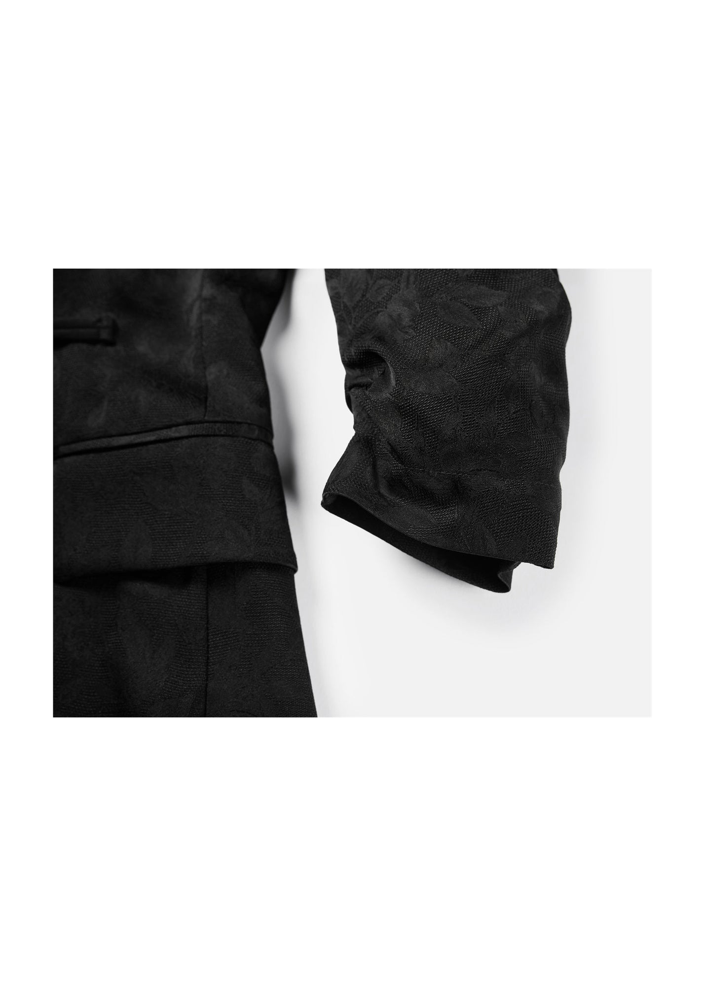 Silk Relaxed-Fit Blazer | Black