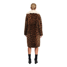 Reversible Shearling Lamb Coat | Women | Leopard