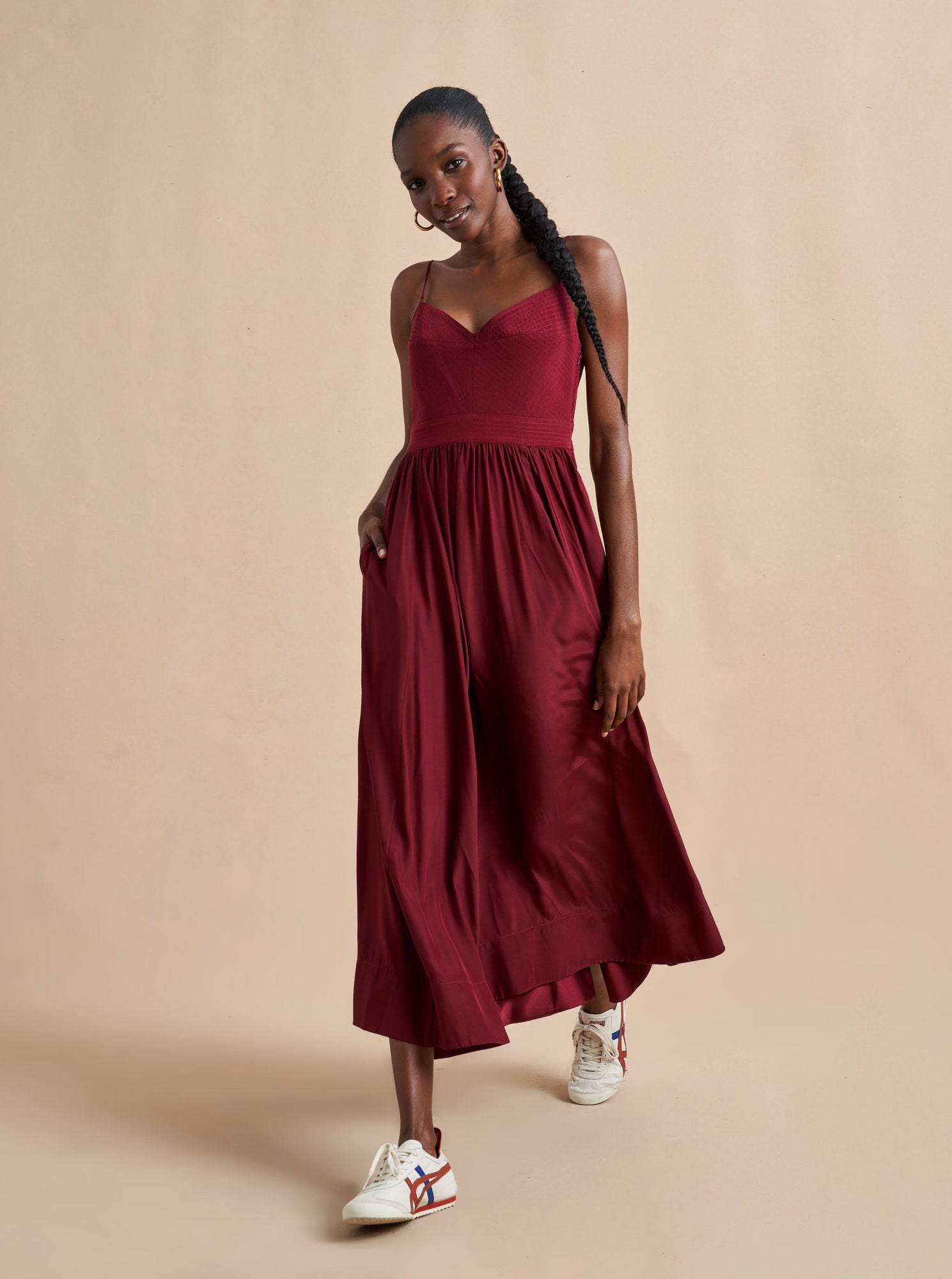 Named after La Bande member Tracy Dubb, this exquisitely detailed dress features a sweetheart neckline with double spaghetti straps, a trapunto stitched bodice with smocked back panel for ease of fit, and a sweeping skirt with side seam pockets. There is nothing not to love in this fabulously romantic dress.