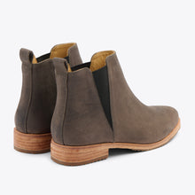 Everyday Chelsea Boot Grey Nisolo