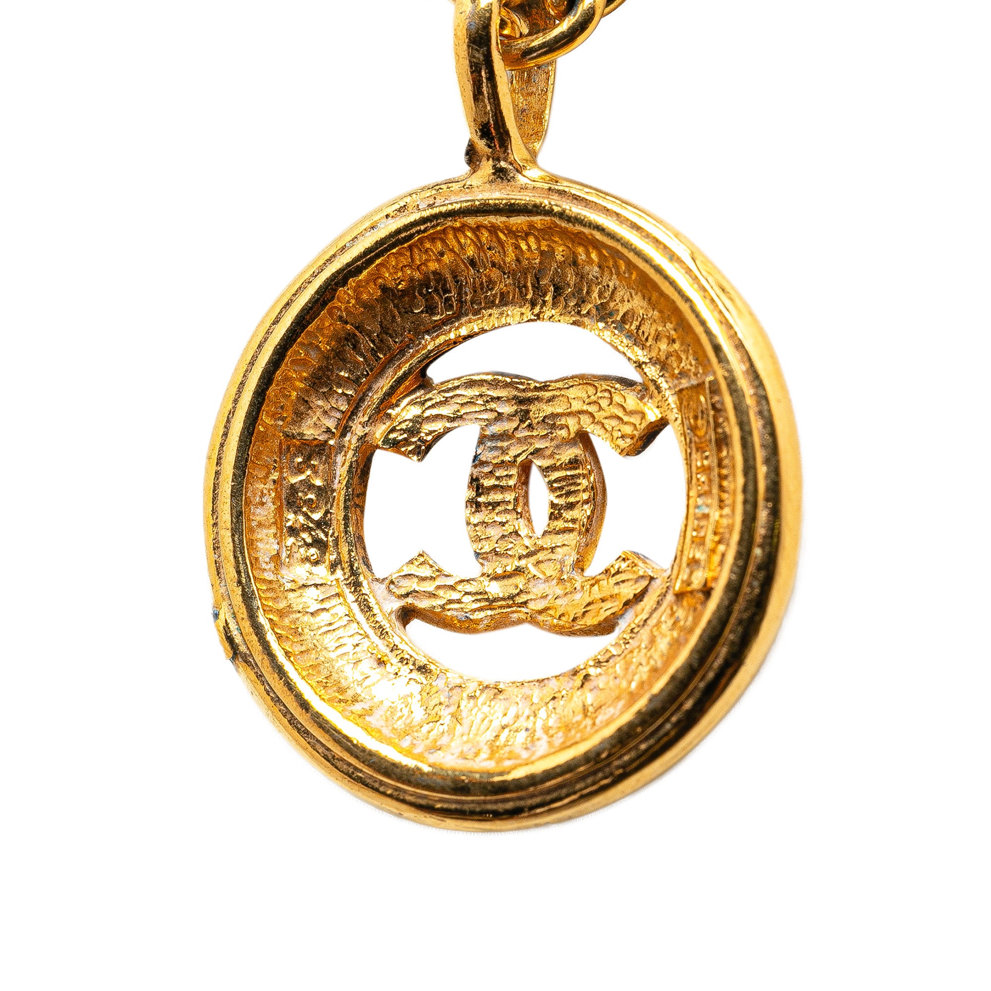 Chanel Pre-Owned Gold Plated CC Round Pendant Necklace | Women | Gold