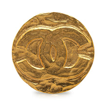 Chanel Pre-Owned Gold Plated CC Round Brooch | Women | Gold (V2)