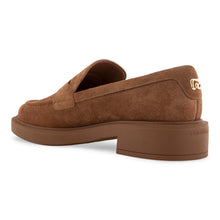 Gelso Tailored Loafer | Tobacco Suede