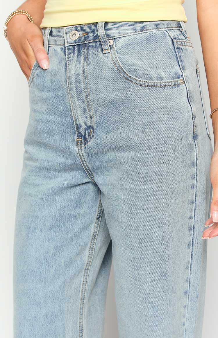 Alex Denim Jeans | Light Wash