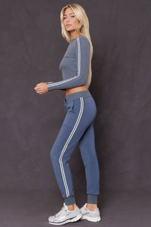 Women | Cloud Fleece Sparkle Stripe Jogger | Glass