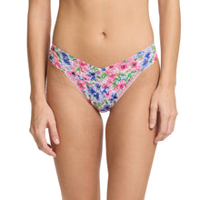 Signature Lace Original Rise Thong | Paint And Pour (White)