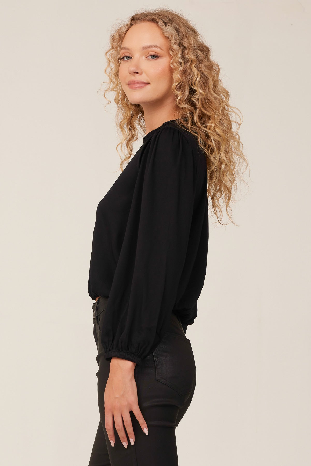 Elastic Shirred Top -Black