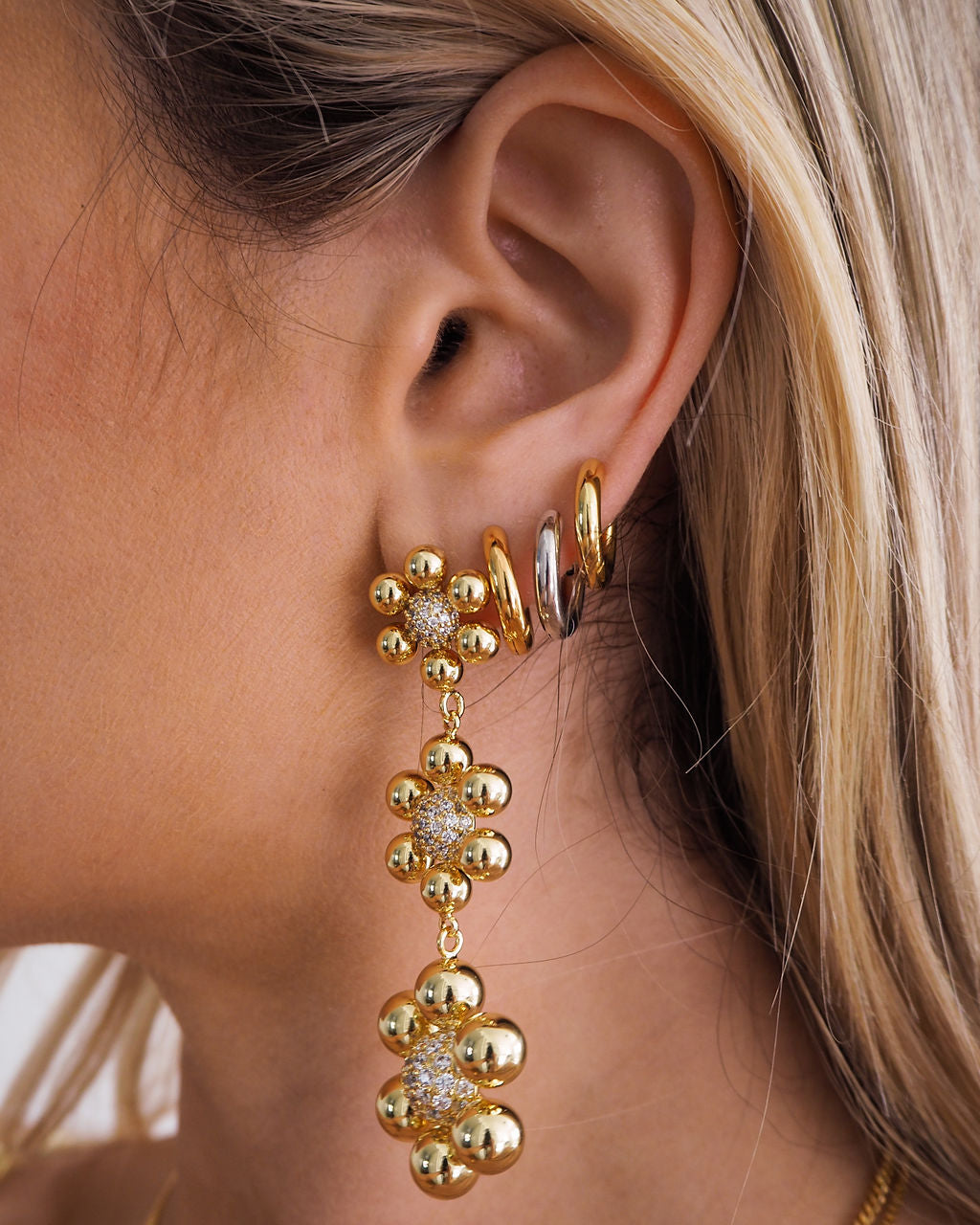 Daisy Statement Earrings | Gold