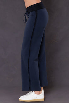 Women | Boxer Fleece Crop Sweatpant | Past Midnight