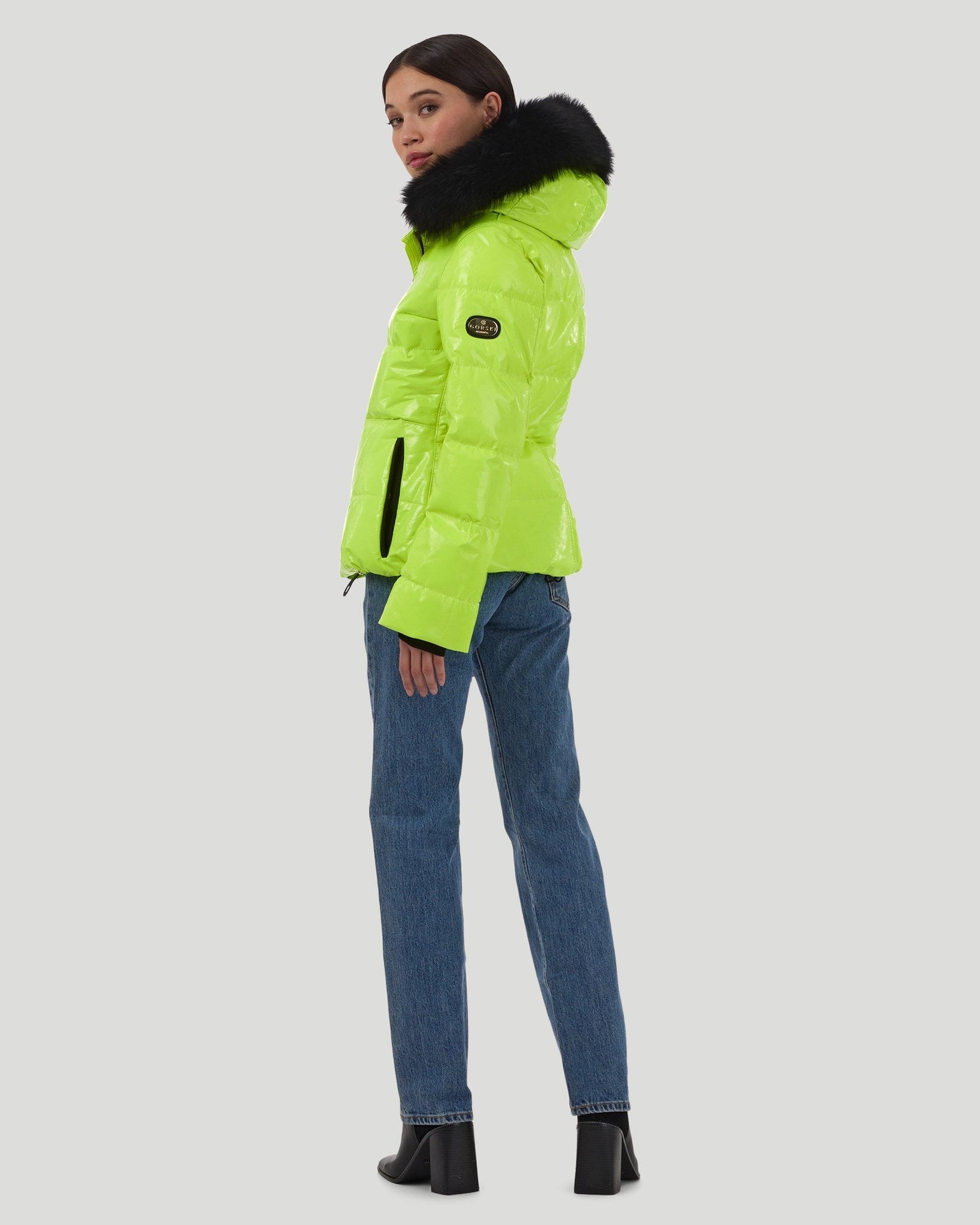 Après-Ski Jacket With Detachable Fo Hood Trim | Women | Neon Yellow x Black