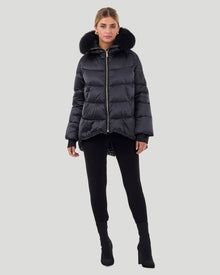 Après-Ski Jacket With Detachable Toscana Shearling Lamb Hood Trim | Women | Black x Black (V8)