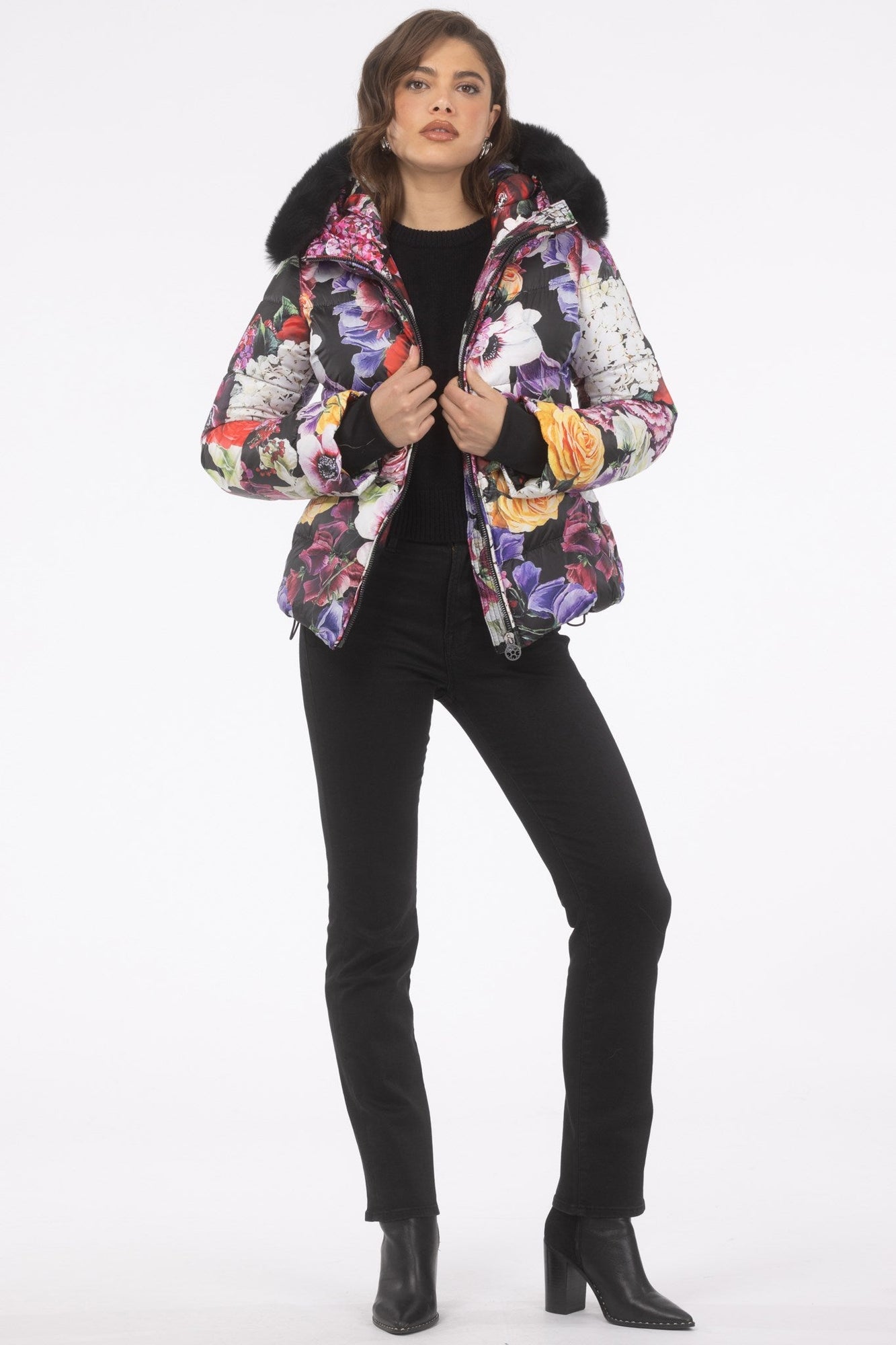 Après-Ski Jacket With Detachable Toscana Shearling Lamb Hood Trim | Women | Black Floral x Black