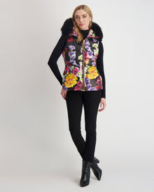 Après-Ski Vest With Detachable Toscana Shearling Lamb Hood Trim | Women | Black Floral x Black (V2)