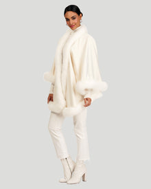 Cashmere Capelet With Shadow Fox Trim | Women | Ivory