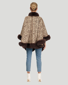 Cashmere Caplet With Fox Trim | Women | Brown Animal Print