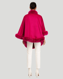 Cashmere Caplet With Fox Trim | Women | Magenta