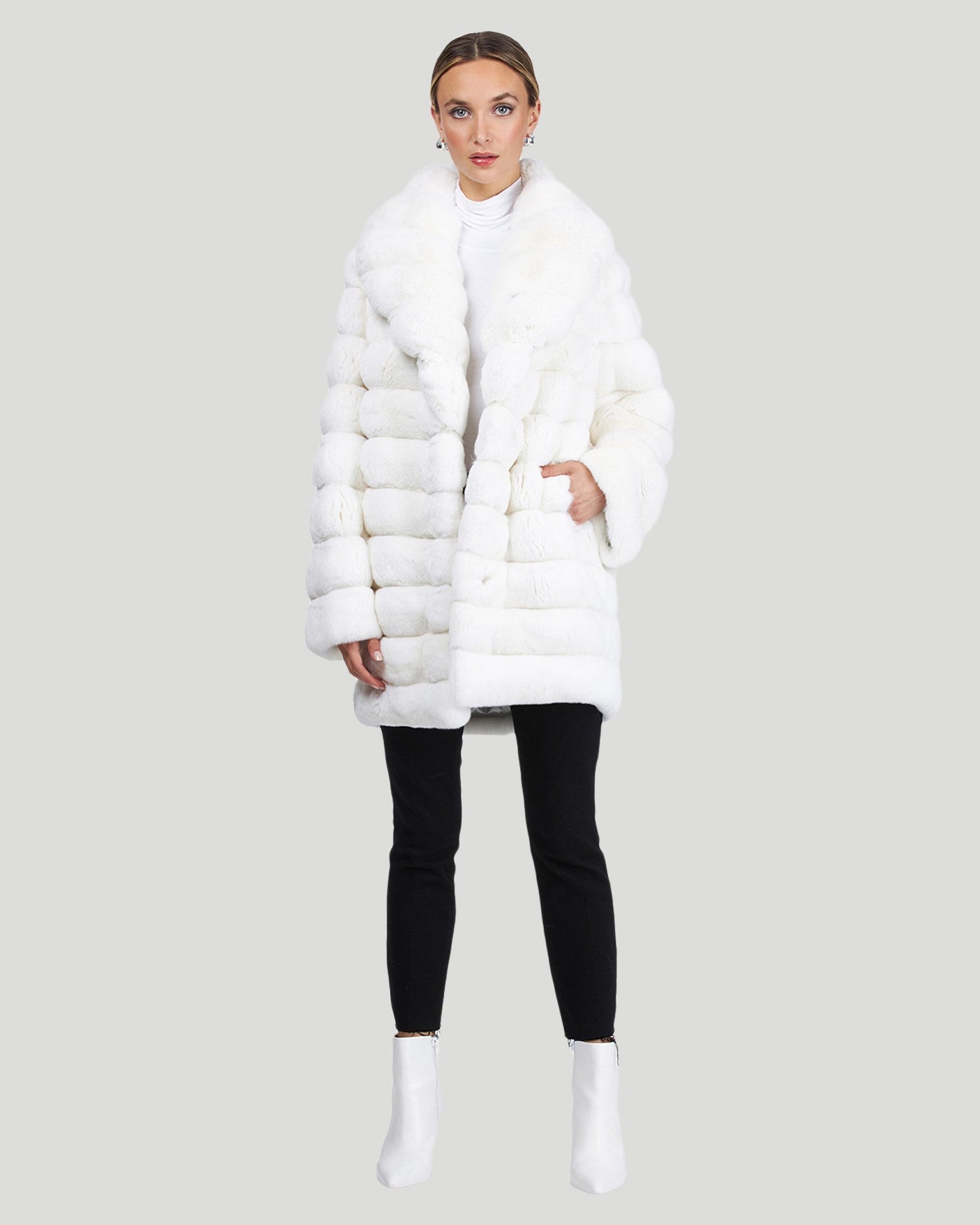 Classic Chinchilla Coat | Women | White (Pre-Order)