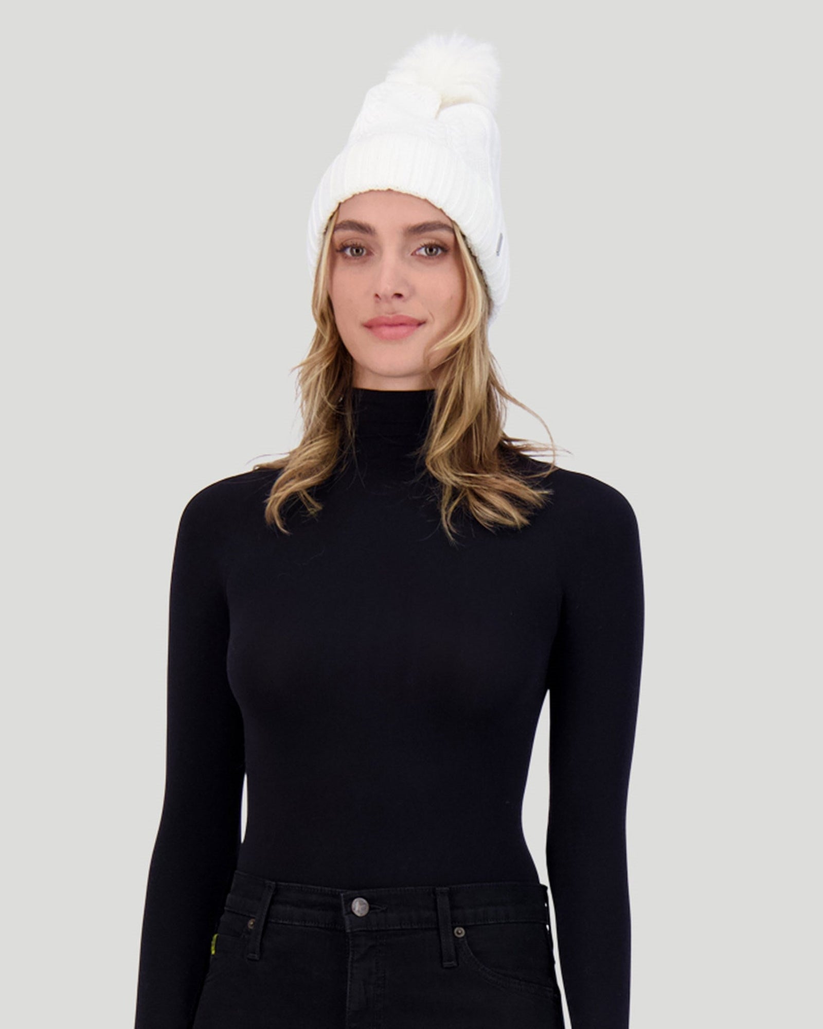 Knit Hat With Toscana Shearling Lamb Pompom | Women | White x White (V1)