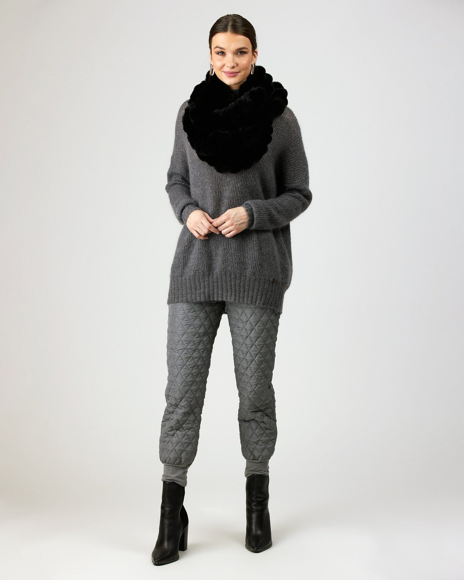 Knit Rex Rabbit Infinity Scarf | Women | Black (V1)