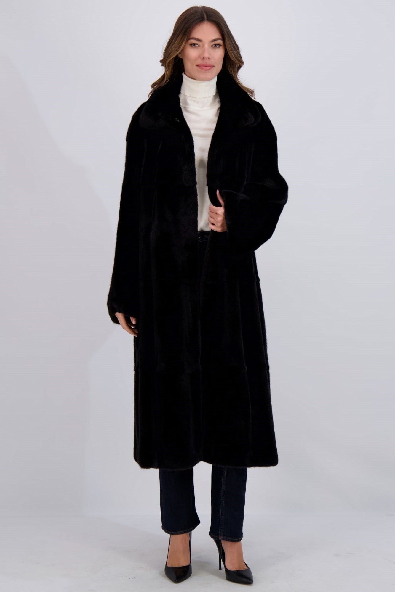 Mink Coat | Women | Blackglama