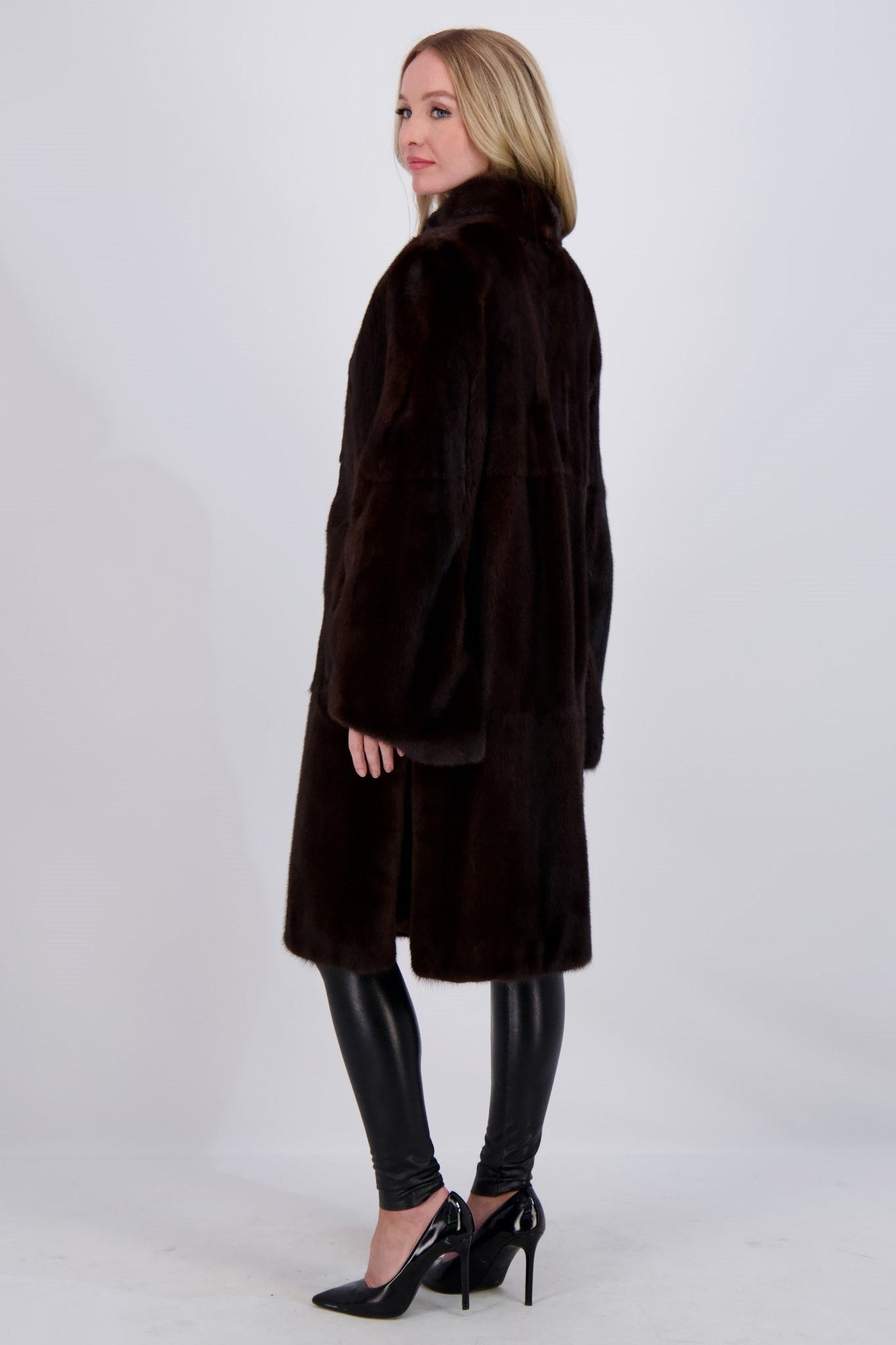 Mink Short Coat | Women | Mahogany (V1)