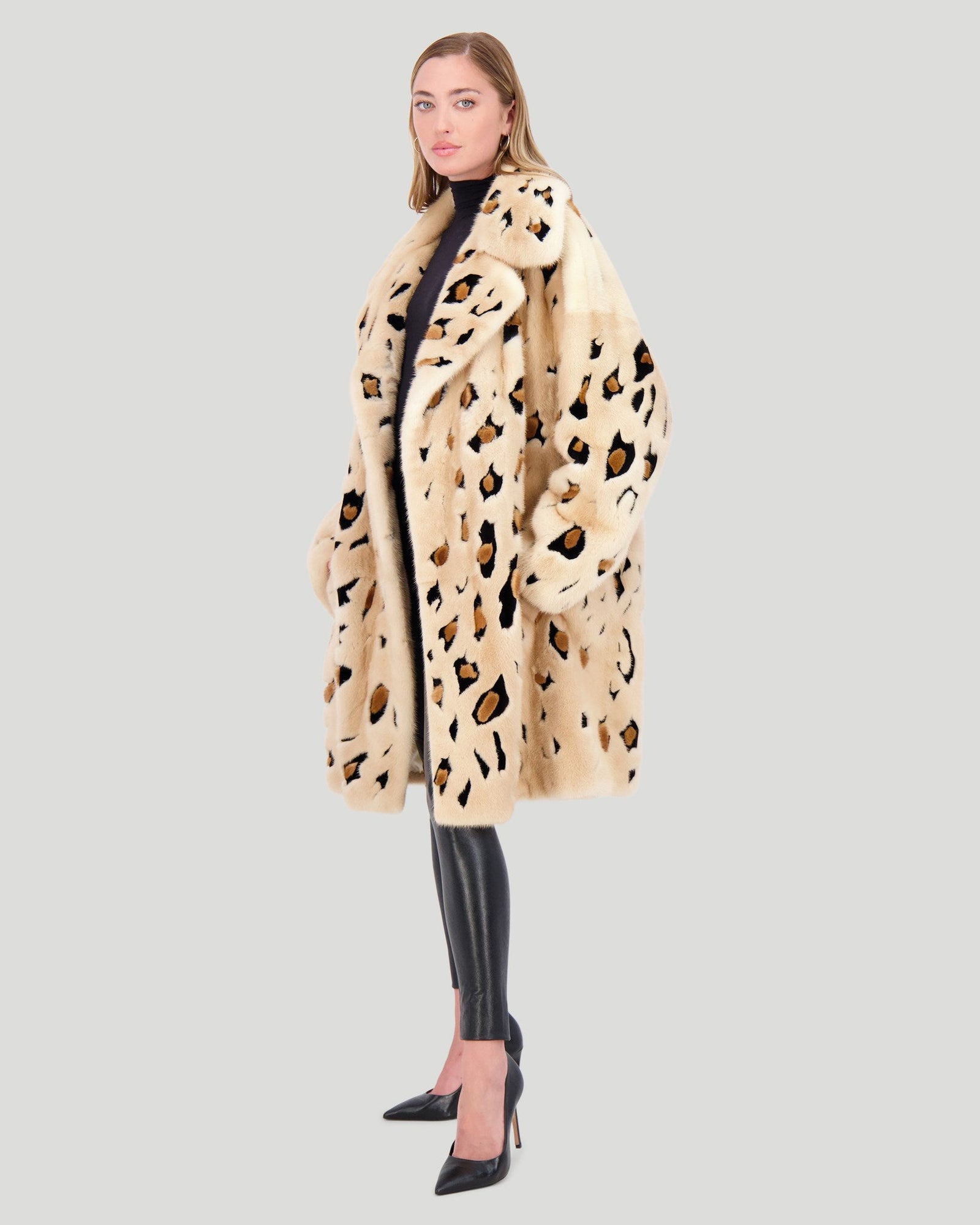 Mink Short Coat With Cheeta Print Intarsia | Women | Palomino