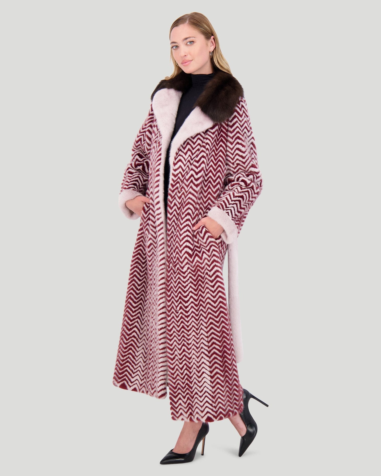 Mink Short Coat With Sable Collar | Women | Purple Geometric