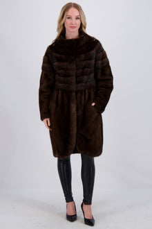 Mink Short Coat With Sable | Women | Caper