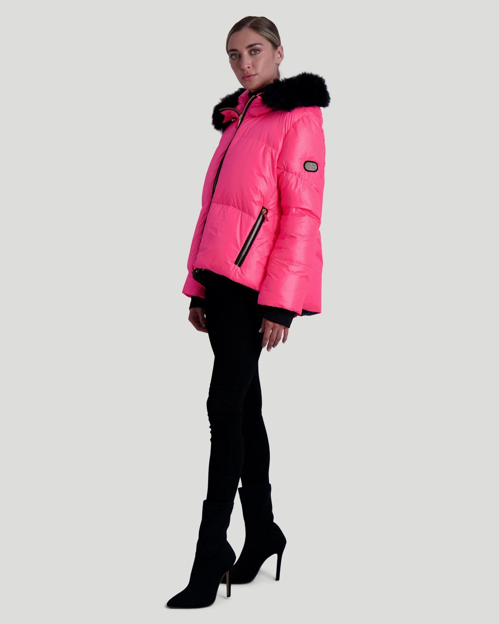 Après-Ski Jacket With Detachable Toscana Shearling Lamb Hood Trim | Women | Neon Pink x Black