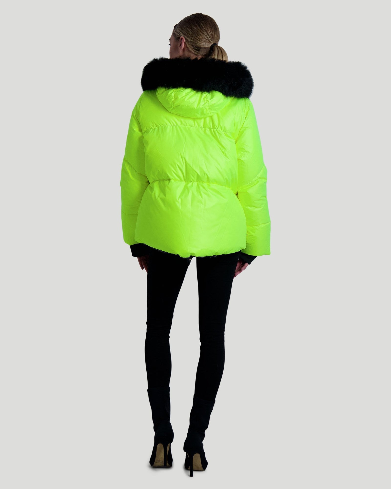 Après-Ski Jacket With Detachable Toscana Shearling Lamb Hood Trim | Women | Neon Yellow x Black