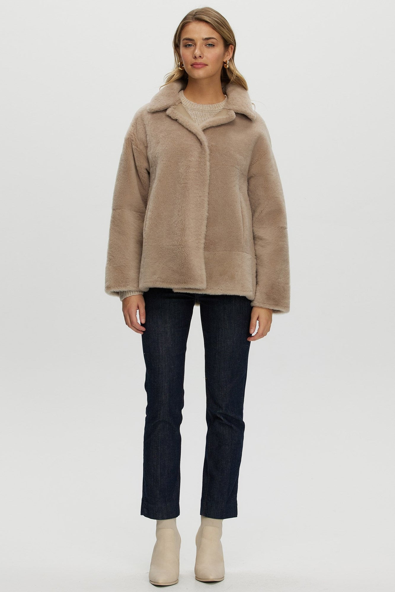 Reversible Shearling Lamb Jacket | Women | Beige