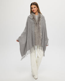 Select Cashmere Stole With Toscana Shearling Lamb Trim | Women | Light Gray