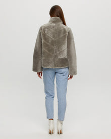 Select Shearling Lamb Chevron Jacket With Horizontal Bottom | Women | Light Gray